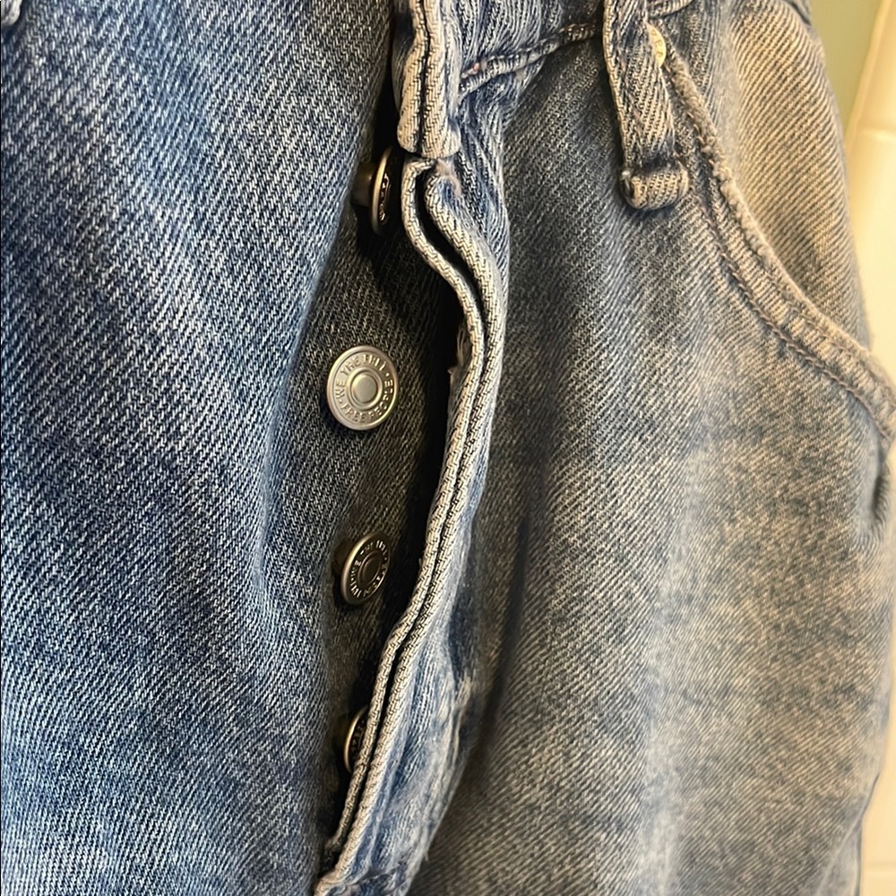 Boomerang High Rise Long Short - Picture 9 of 14